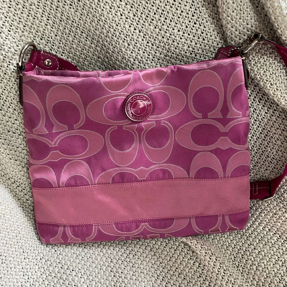 Coach Signature Luxury Designer Canvas Leather Crossbody‎ Bag